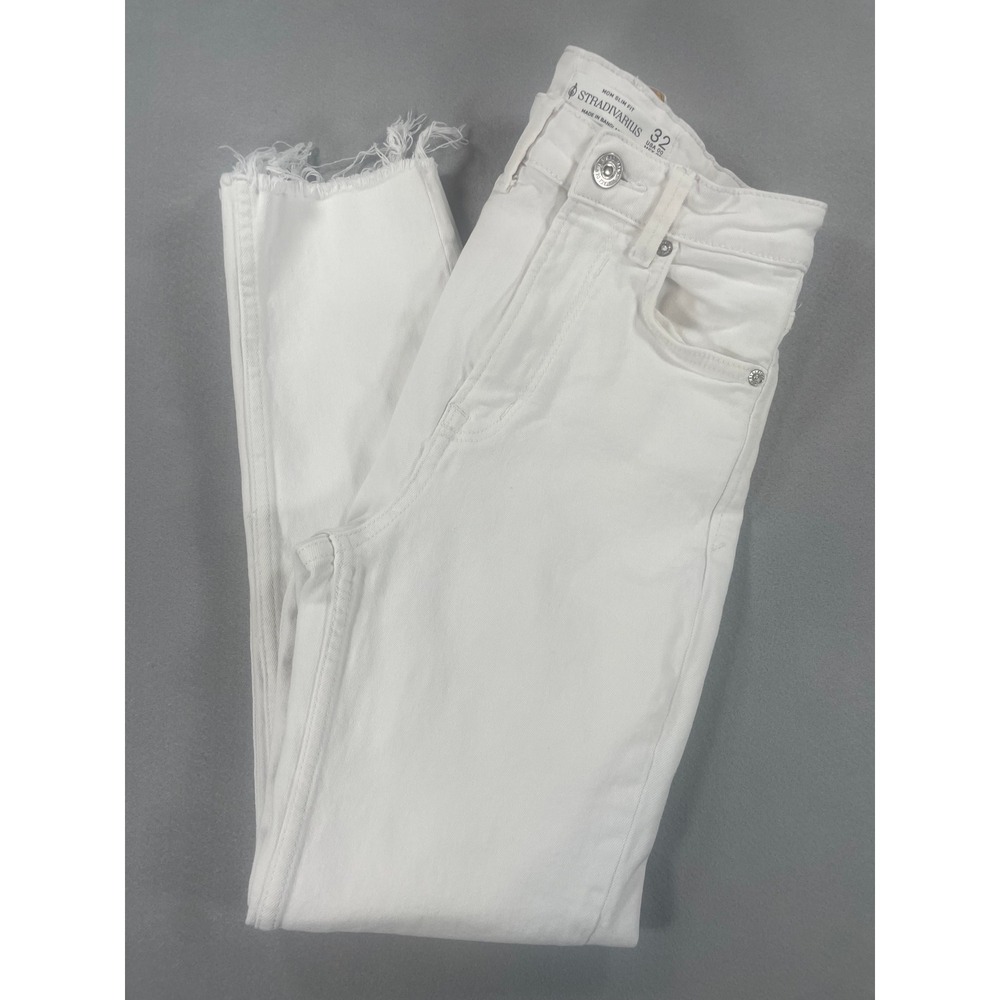 Stradivarius Sz 00 Slim Fit White High Waisted Raw Hem Jeans‎